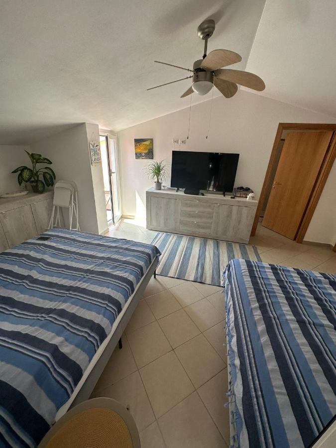 Bella Alba Apartment On The Beach Alba Adriatica Kültér fotó